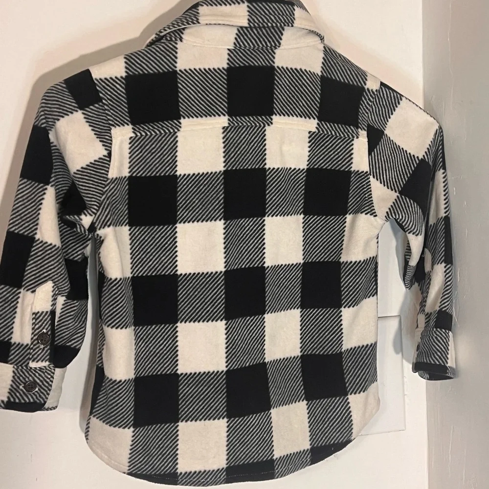 Children’s Place‎ Black and White Flannel 3T